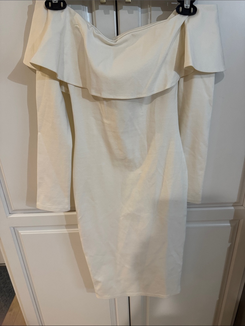 Forever 21 Off-Shoulder Ruffle Midi Dress - Cream